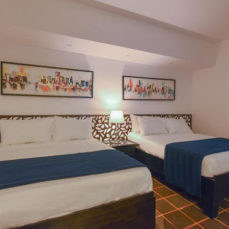 Ph 19 Guesthouse Hotel In Gazcue Santo Domingo Ngoại thất bức ảnh