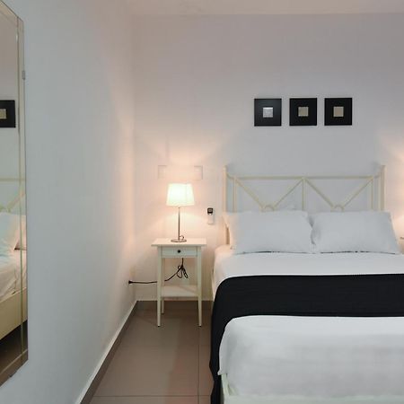 Ph 19 Guesthouse Hotel In Gazcue Santo Domingo Phòng bức ảnh
