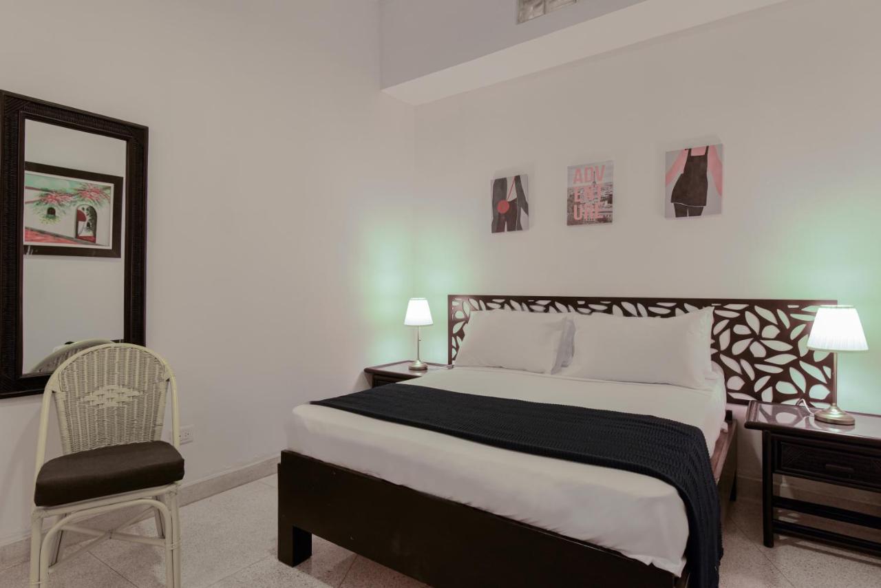 Ph 19 Guesthouse Hotel In Gazcue Santo Domingo Phòng bức ảnh