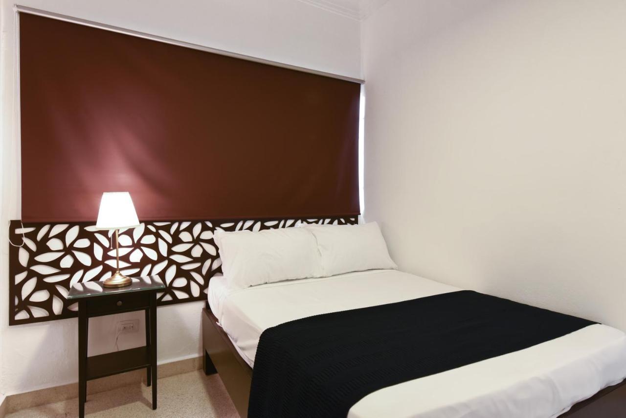 Ph 19 Guesthouse Hotel In Gazcue Santo Domingo Phòng bức ảnh