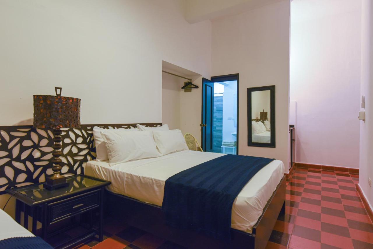 Ph 19 Guesthouse Hotel In Gazcue Santo Domingo Ngoại thất bức ảnh