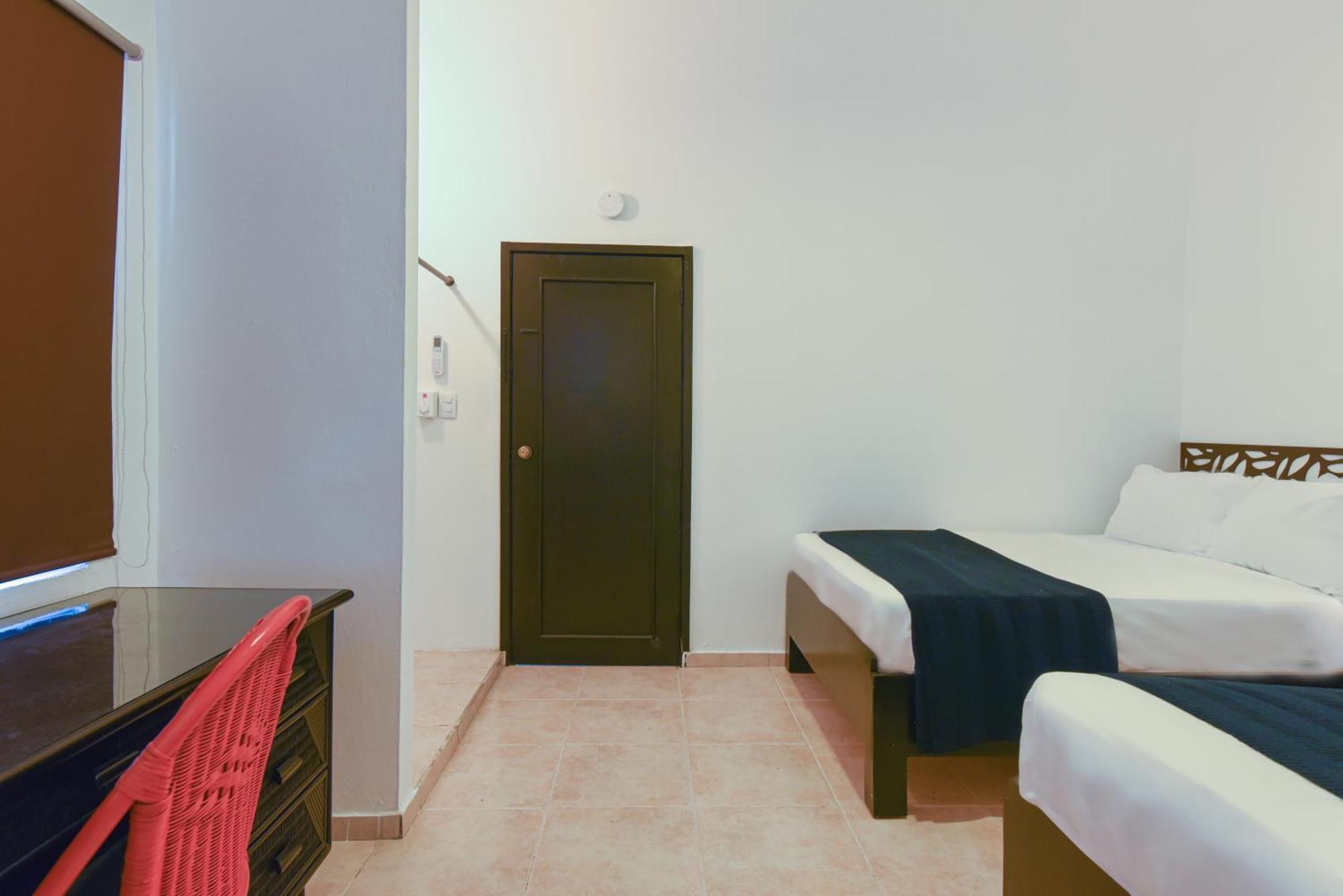 Ph 19 Guesthouse Hotel In Gazcue Santo Domingo Ngoại thất bức ảnh