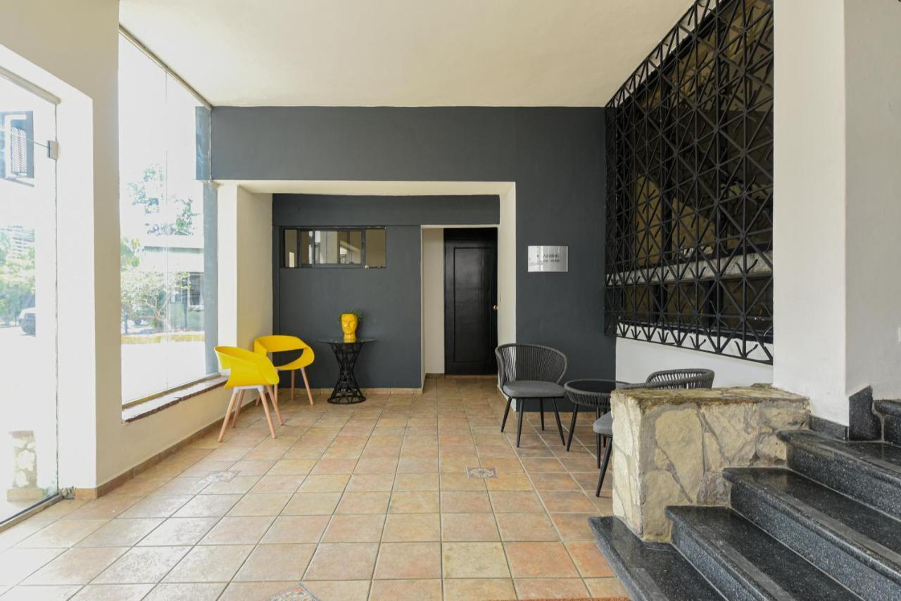 Ph 19 Guesthouse Hotel In Gazcue Santo Domingo Ngoại thất bức ảnh