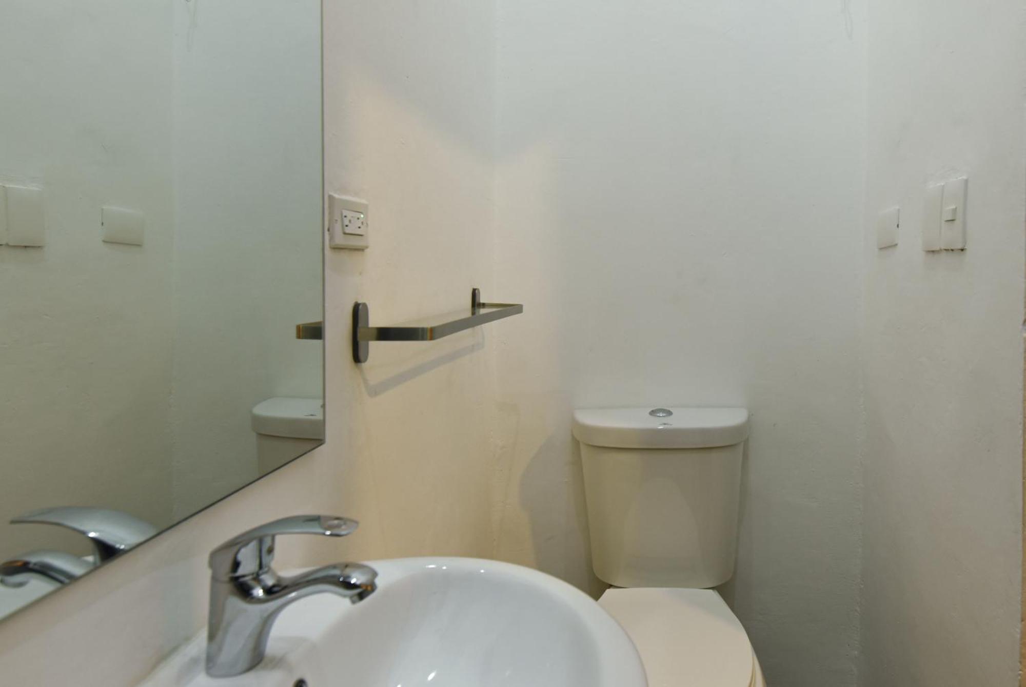 Ph 19 Guesthouse Hotel In Gazcue Santo Domingo Phòng bức ảnh