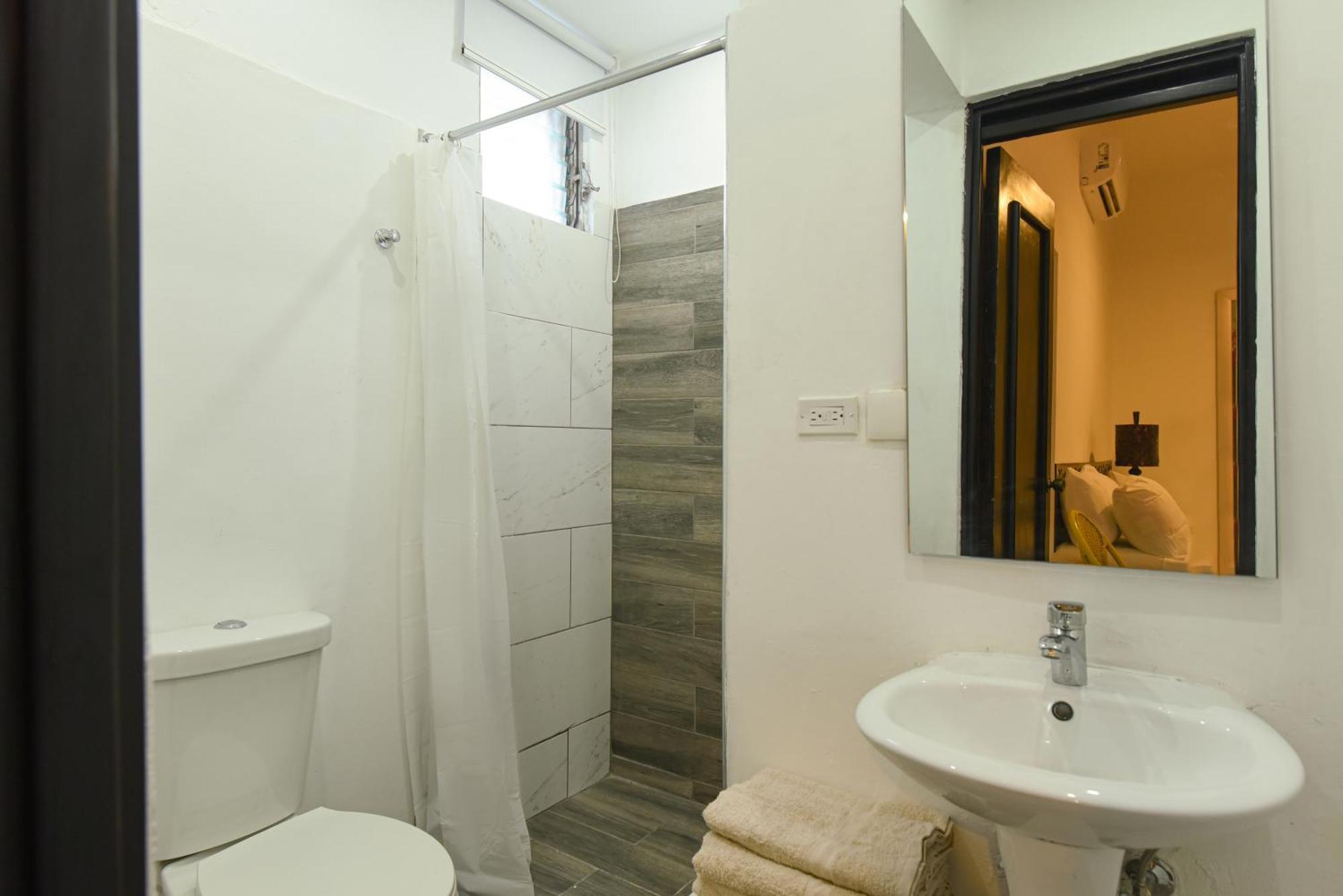 Ph 19 Guesthouse Hotel In Gazcue Santo Domingo Phòng bức ảnh