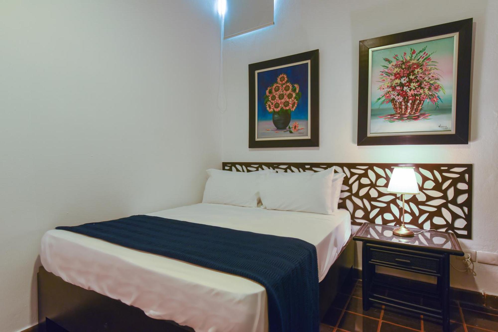 Ph 19 Guesthouse Hotel In Gazcue Santo Domingo Phòng bức ảnh